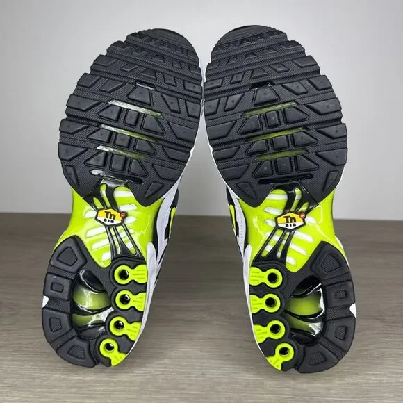 Nike Air Max Plus TN 'White Black Volt' DM0032-103 Men's Shoes Size 6